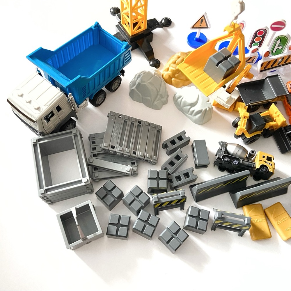 Drive Construction Site Crane Truck Vehicle Accesories Building Play Set Toy - Picture 4 of 5